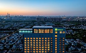 Holiday Inn Shanghai Pudong Kangqiao By Ihg - Free Shuttle Bus To Disney Land, Ins Swimming Pool