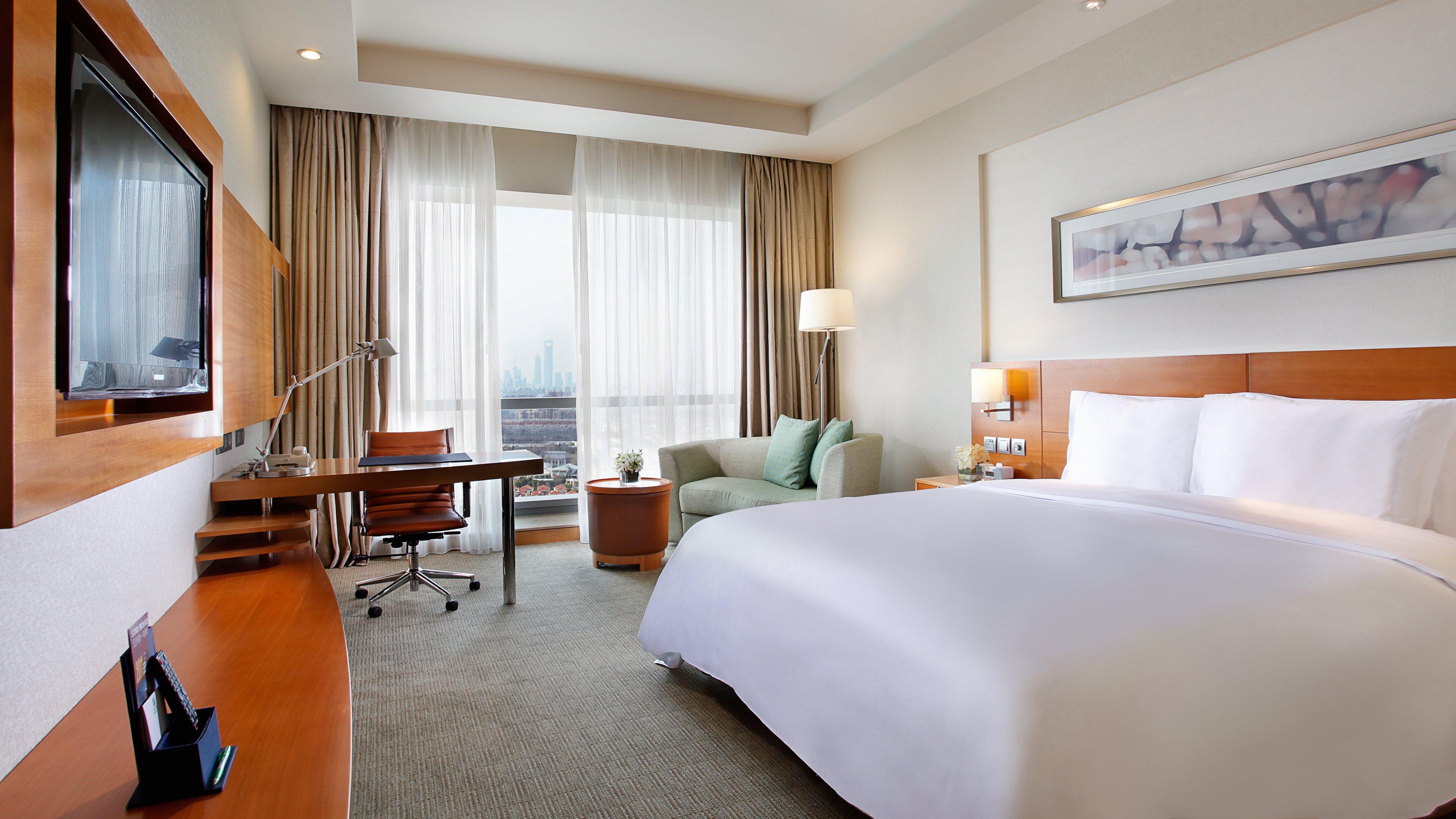 Holiday Inn Shanghai Pudong Kangqiao By Ihg - Free Shuttle Bus To Disney Land, Ins Swimming Pool Rom bilde
